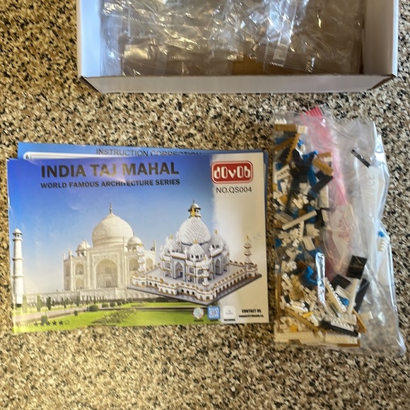 Nanoblock Taj Majal. Used - Picture 3 of 11